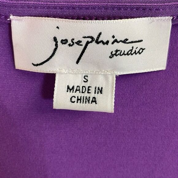 JOSEPHINE STUDIO Ladies Ruched Ruffled Vneck Short Sleeve Top Size Small - Picture 5 of 6